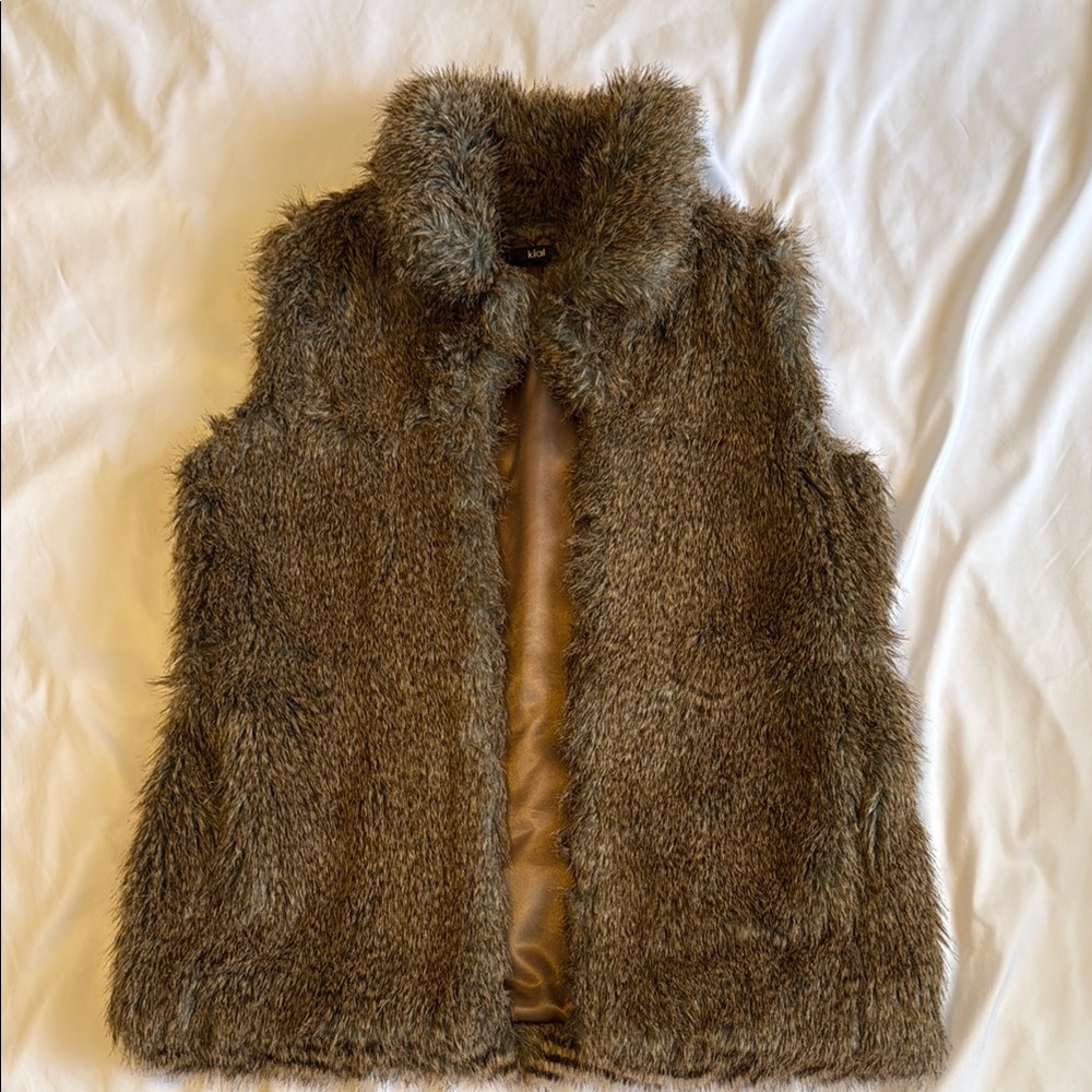Kial Faux Fur Vest